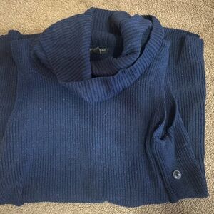 Banana Republic Women's Navy Turtleneck Sweater